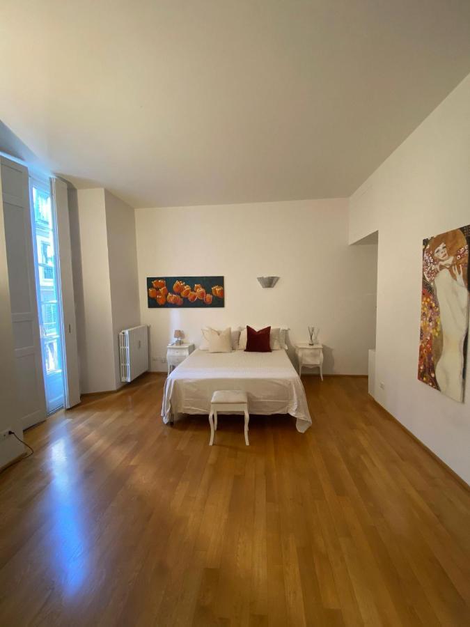 Pretty Appartement Milaan Buitenkant foto